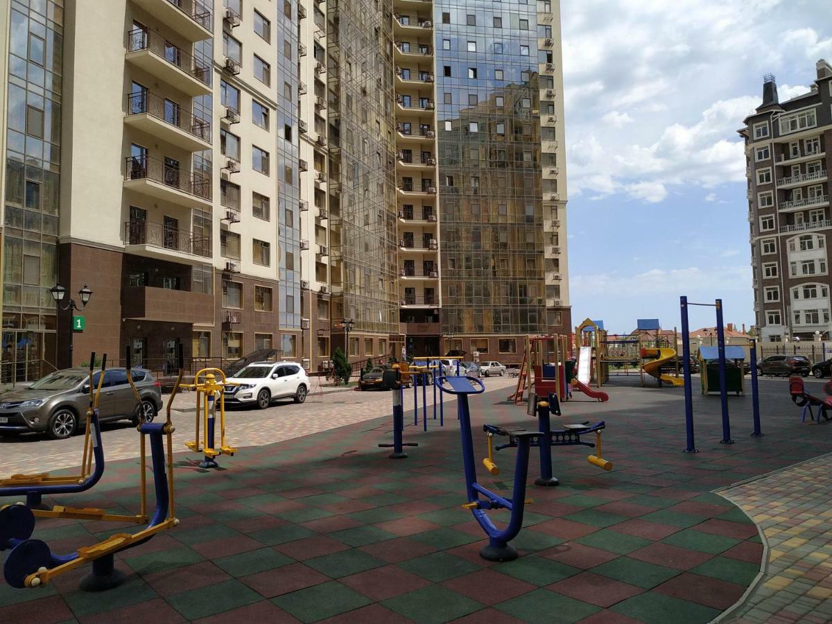 Sunny View Apartment Odessa Exterior photo
